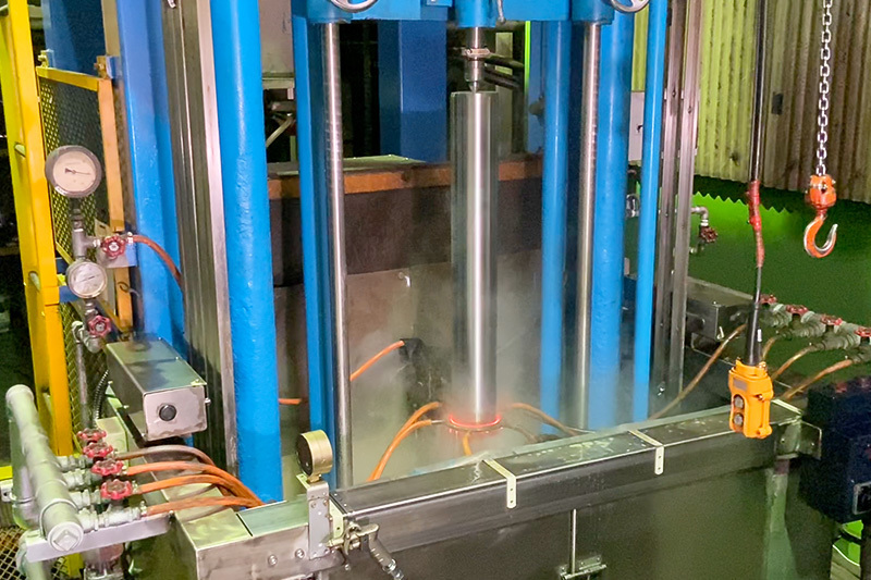 高周波焼入装置（真空管式）